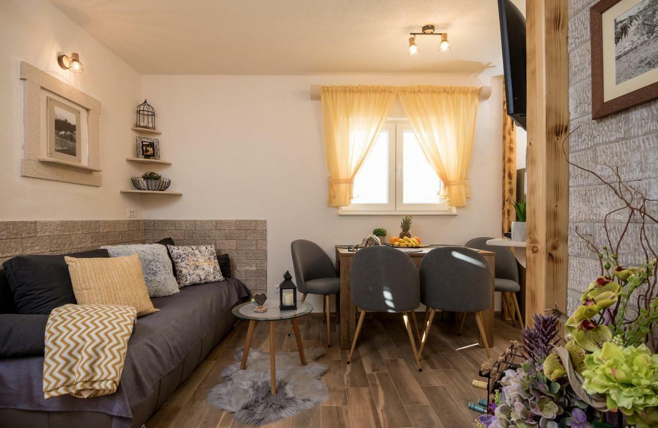 Apartment Cesarica Башка-Вода Экстерьер фото